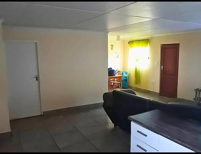 3 BEDROOM HOUSE FOR SALE IN BO PLAAS